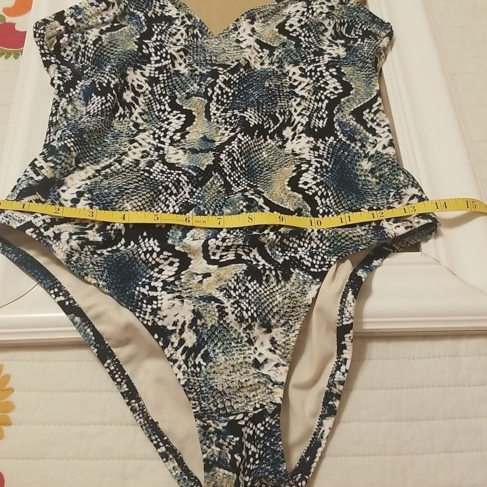 Shade & Shore Blue Python Print One Piece Swimsuit Small - Picture 9 of 9